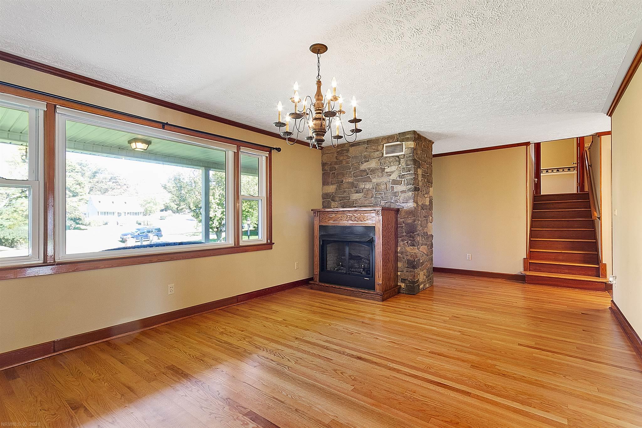 1712 Newbern Road Pulaski, VA 24301 - Photo 12 of 72 Gallery Image 12