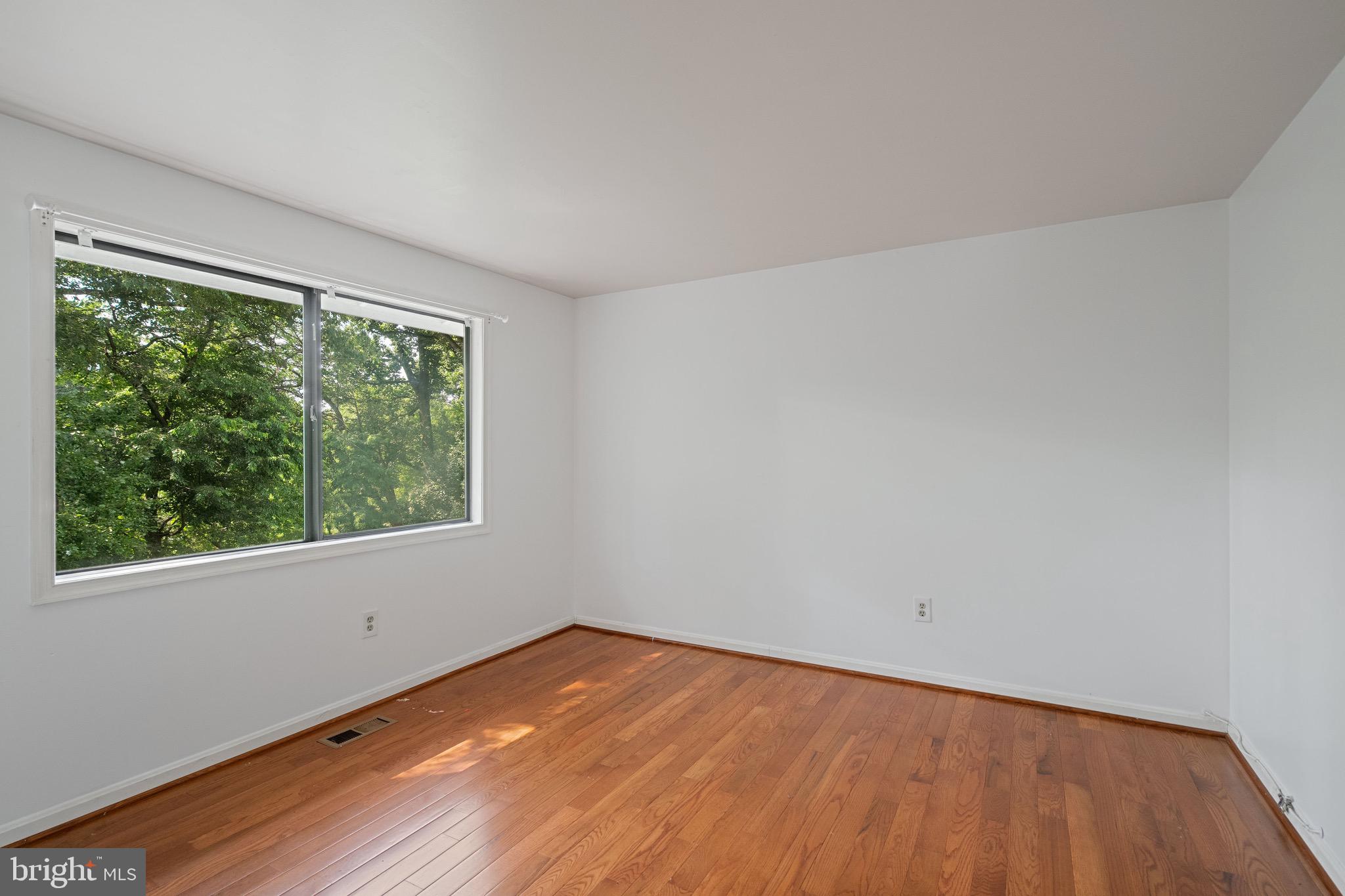 1516 Ainsley Road Silver Spring, MD 20904 - Photo 19 of 30 Gallery Image 19