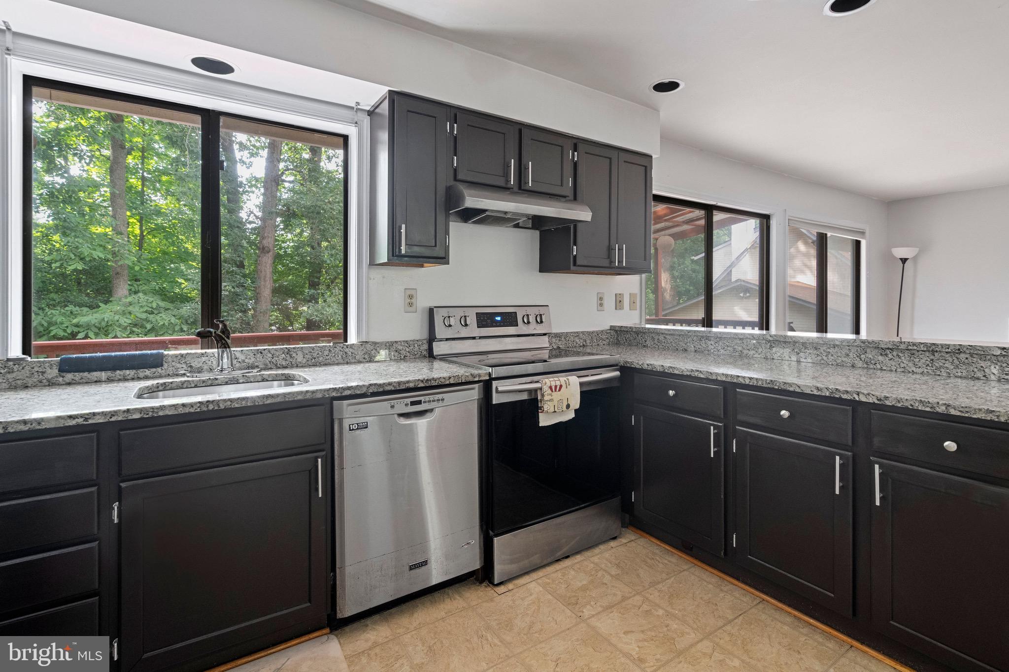 1516 Ainsley Road Silver Spring, MD 20904 - Photo 4 of 30 Kitchen