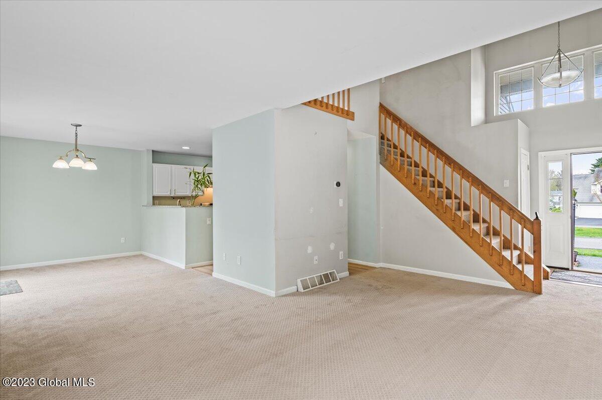 2 Neil Court Rensselaer, NY 12144 - Photo 2 of 25 07-FJD_3799