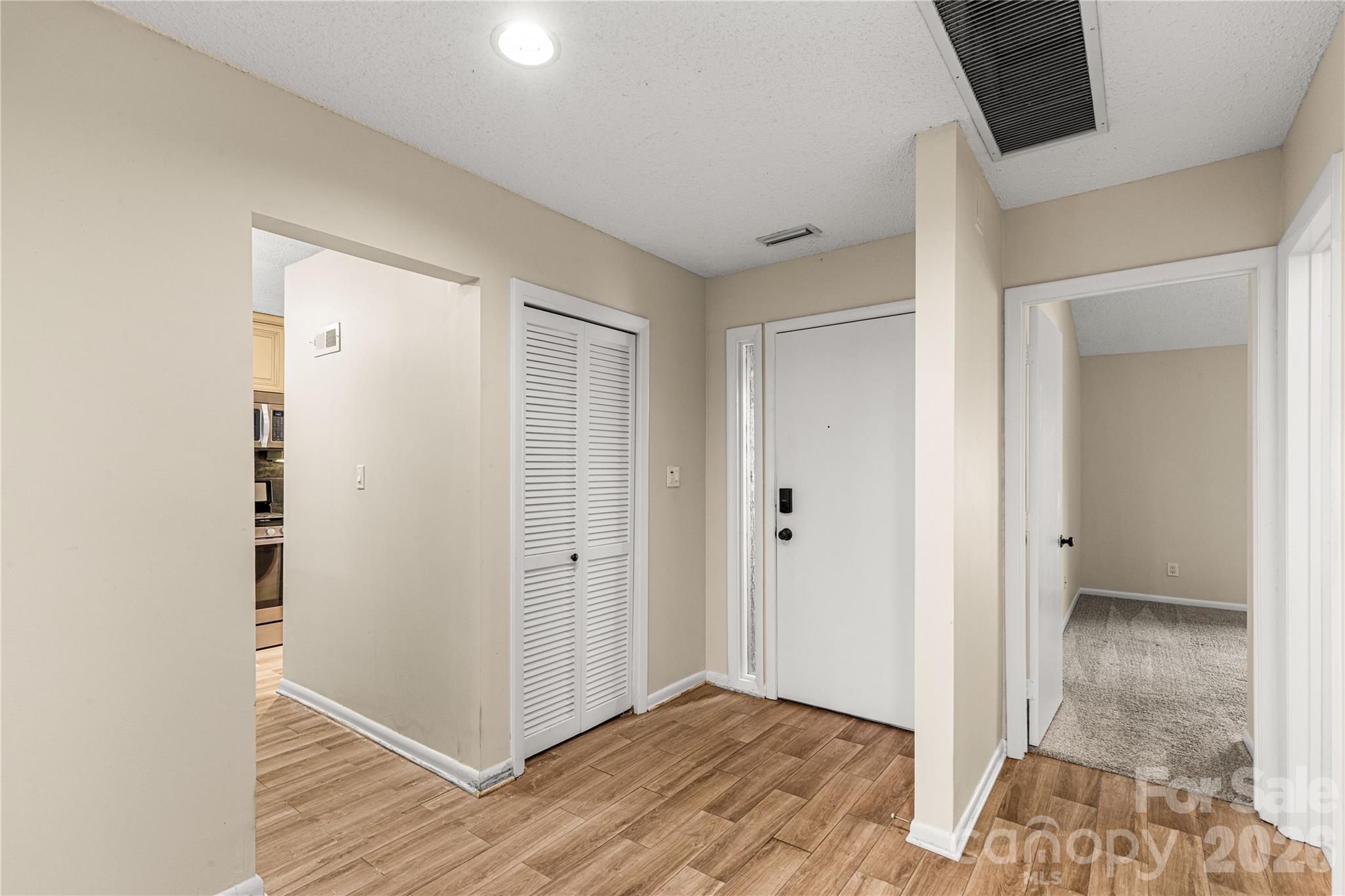 141 Greenridge Road Clover, SC 29710 - Photo 8 of 40