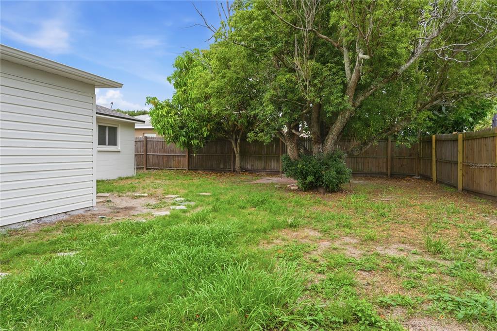 6338 Aberdeen Avenue New Port Richey, FL 34653 - Photo 28 of 34