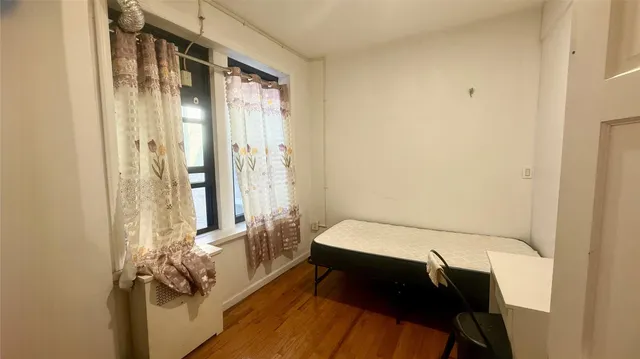 $348,000 | 136-05 Sanford Avenue, Unit 3D | Downtown Flushing
