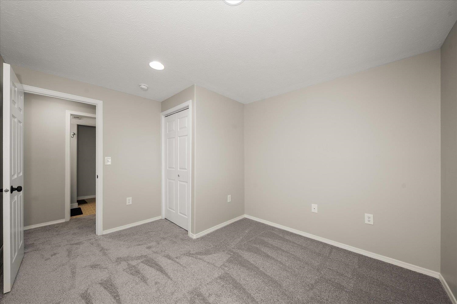 4407 East 14th Avenue Spokane, WA 99212 - Photo 27 of 44