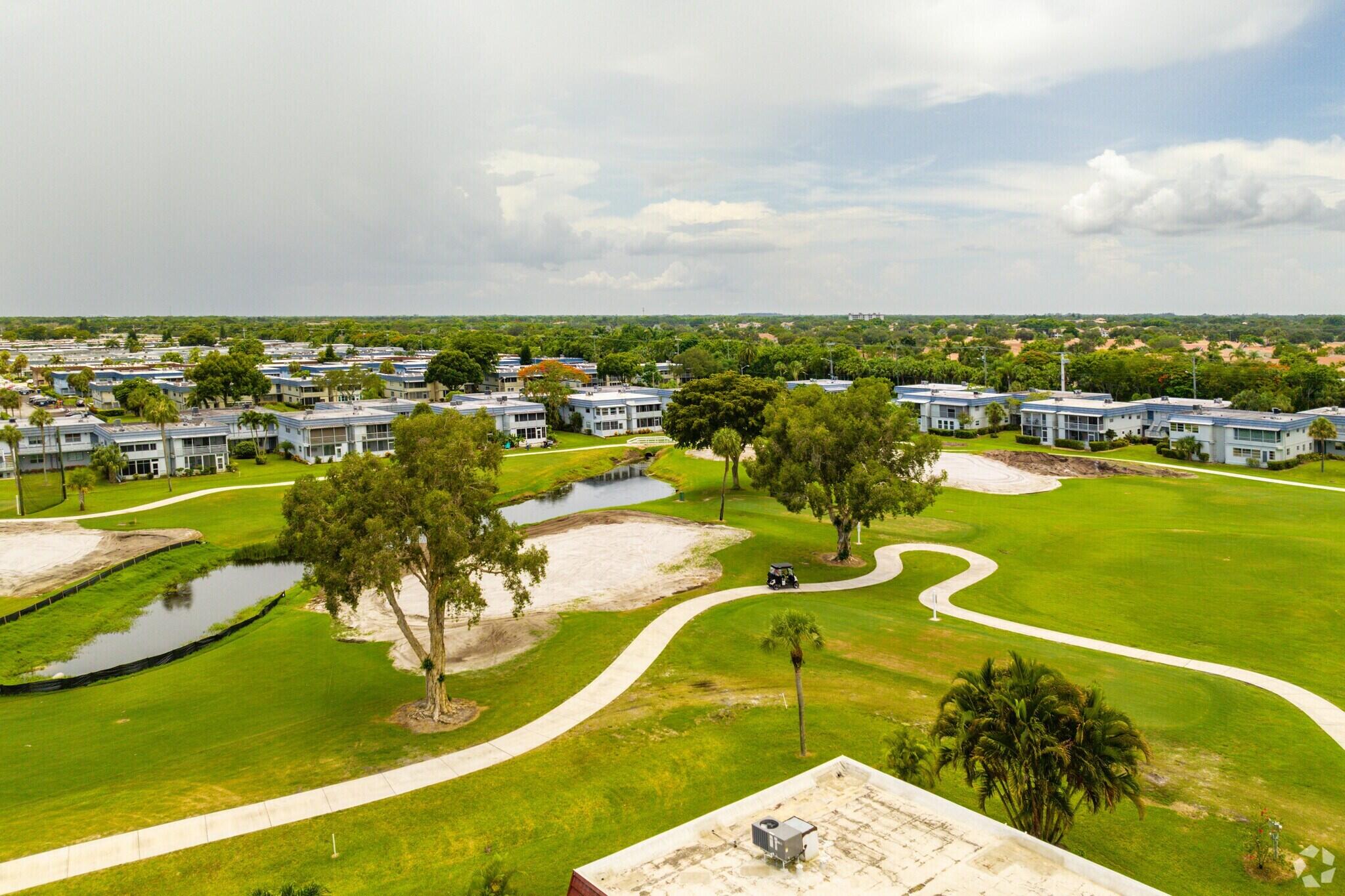 715 Normandy Lane Delray Beach, FL 33484 - Photo 41 of 45 kings-point-delray-beach-fl-3