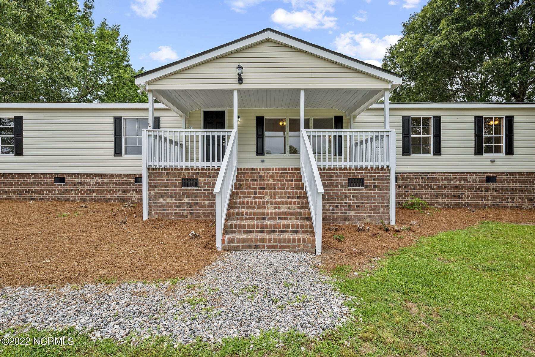 6225 Stableback Road Elm City, NC 27822 - Photo 4 of 32 6225StablebackRd-004