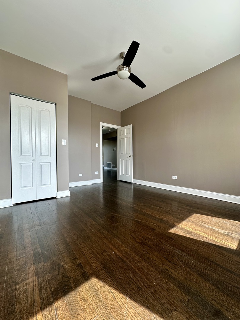 941 East Marquette Road, Unit 3W Chicago, IL 60637 - Photo 9 of 10