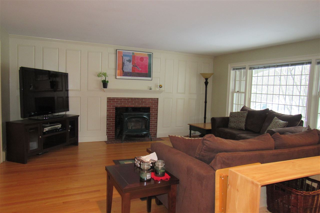 268 Hopkins Green Road Hopkinton, NH 03229 - Photo 8 of 28 Gallery Image 8