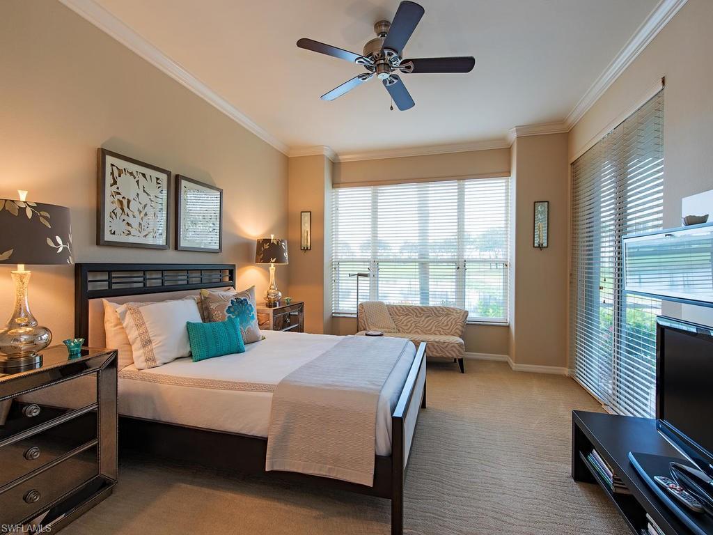 3220 Hamlet Drive, Unit 2 Naples, FL 34105 - Photo 9 of 17