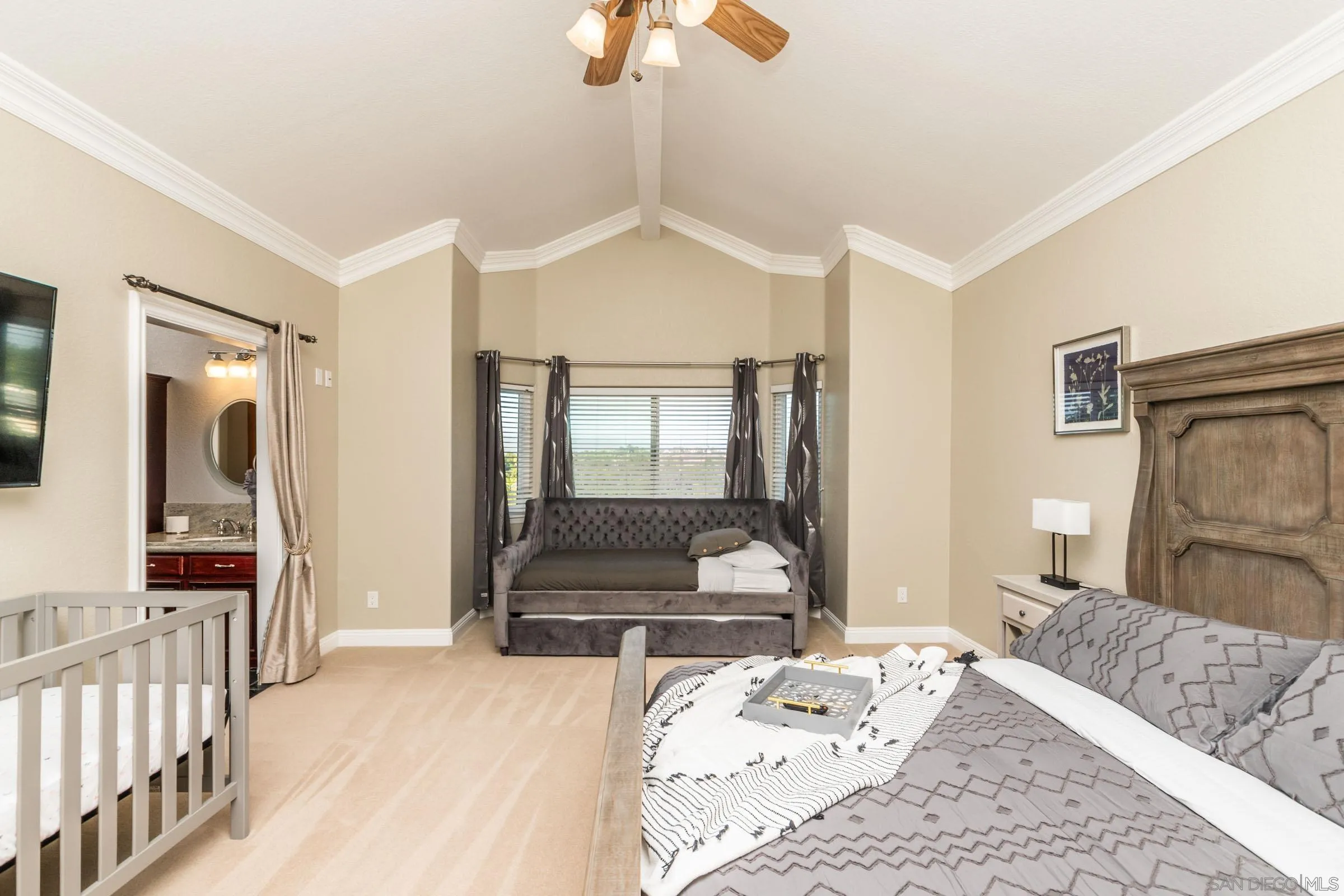 2340 Lomica Place Escondido, CA 92029 - Photo 38 of 56