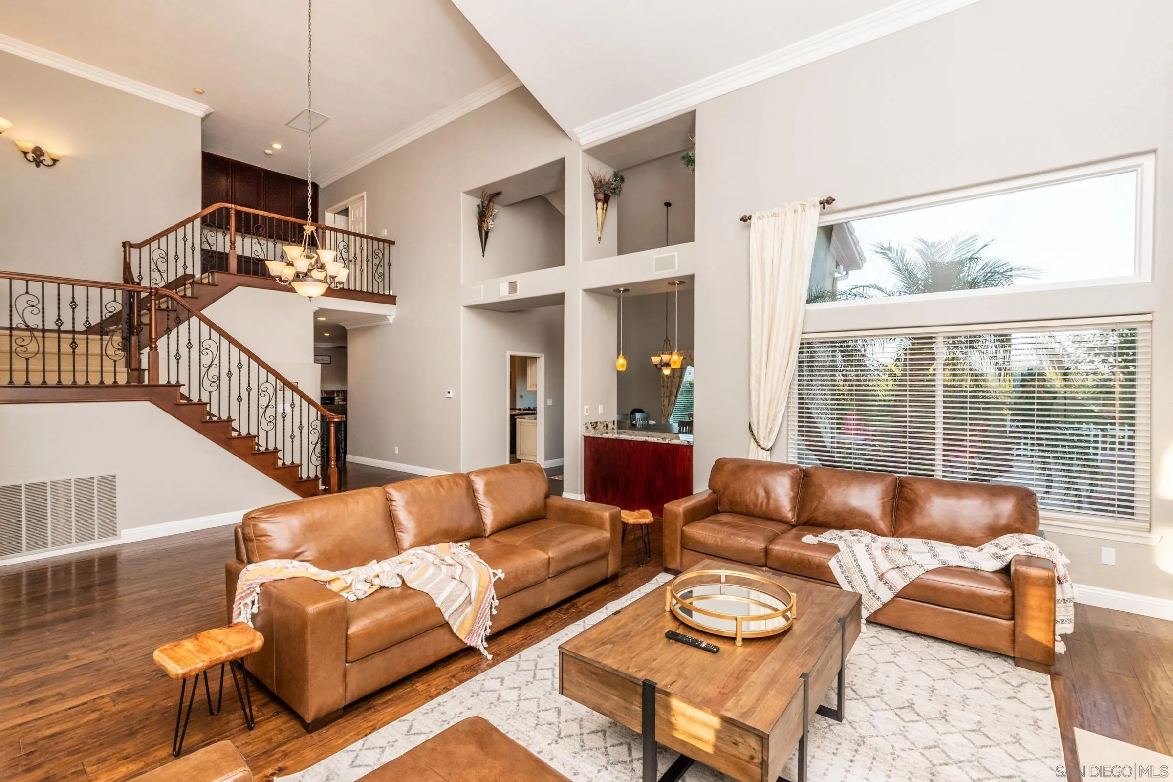 2340 Lomica Place Escondido, CA 92029 - Photo 9 of 56