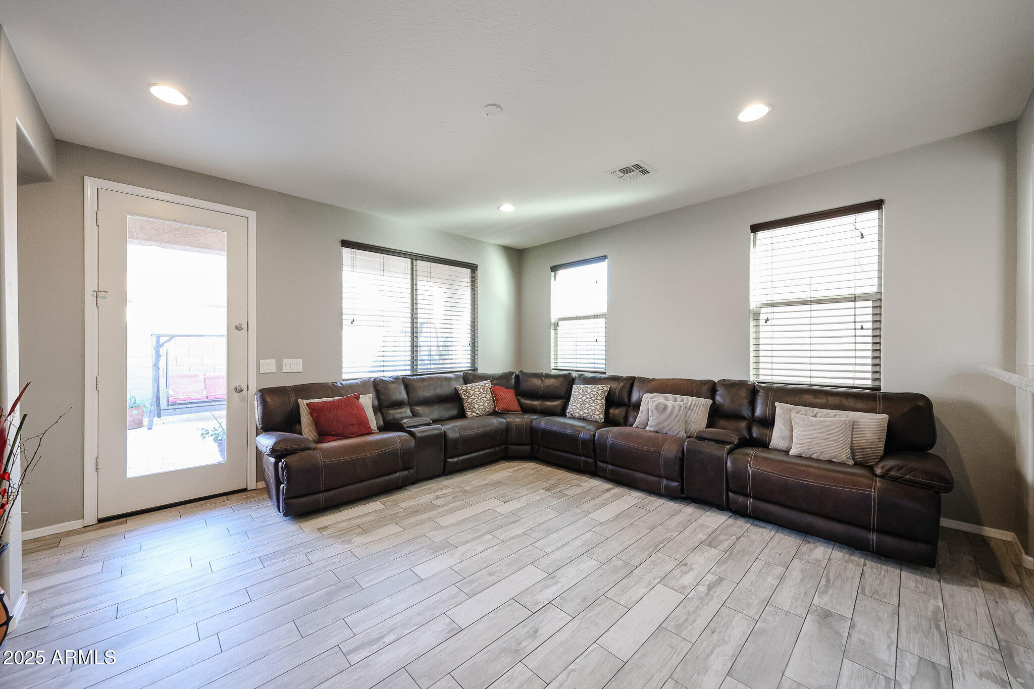 3312 West Florimond Road Phoenix, AZ 85086 - Photo 20 of 69 Newer Wood-look tile Flooring