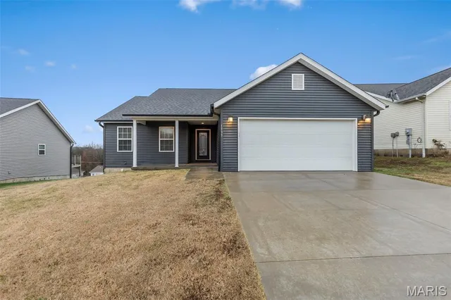 $307,900 | 1933 Eden Way, Cape Girardeau, MO 63701