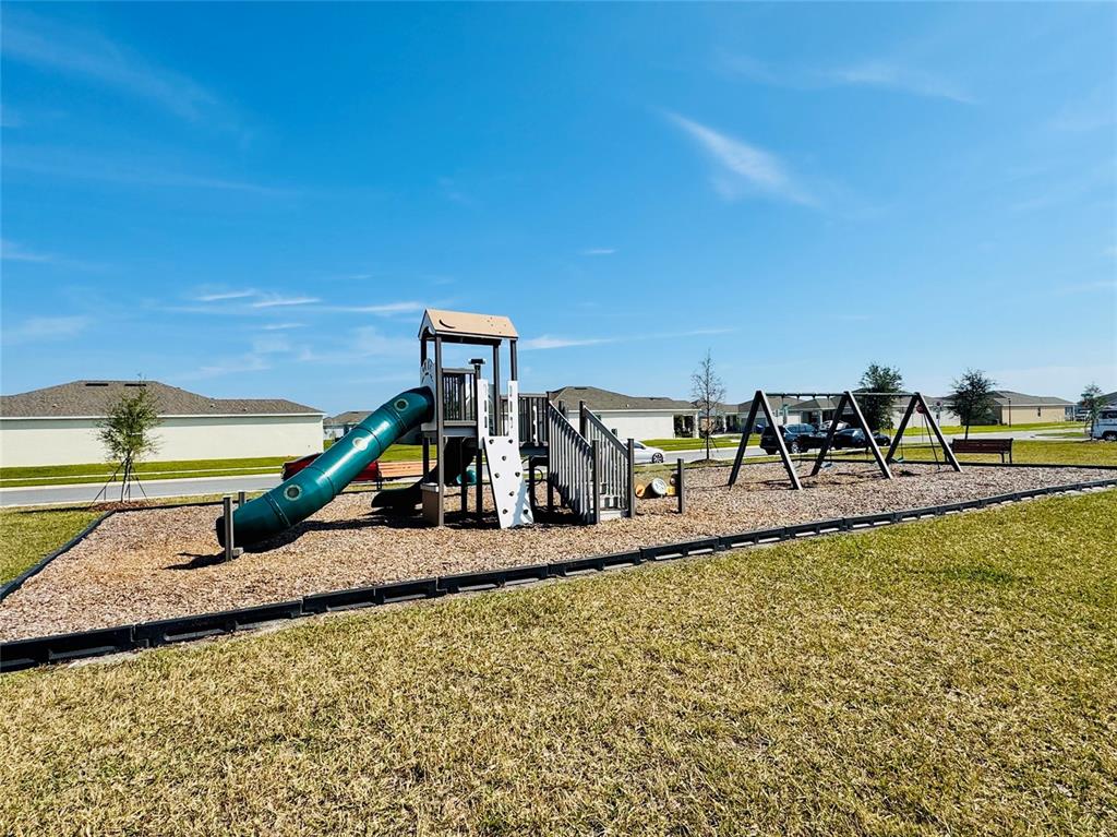 1492 Isleta Loop Kissimmee, FL 34741 - Photo 13 of 17