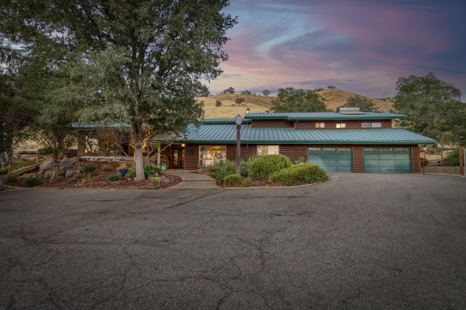 18155 Tollhouse Road Clovis, CA 93619 - Photo 11 of 83