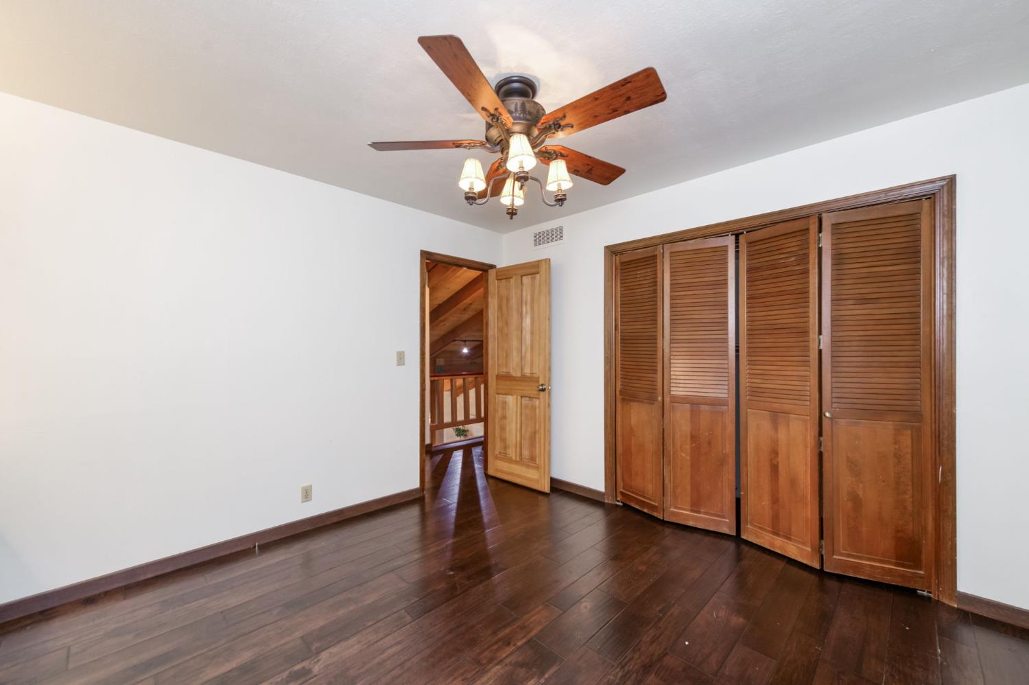 18155 Tollhouse Road Clovis, CA 93619 - Photo 23 of 83