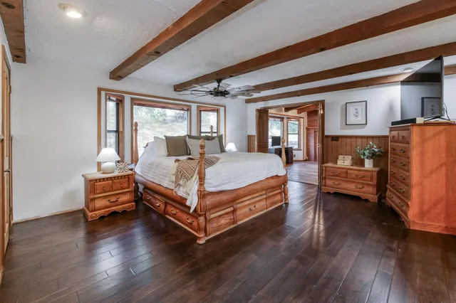 $1,199,900 | 18155 Tollhouse Road, Clovis, CA 93619