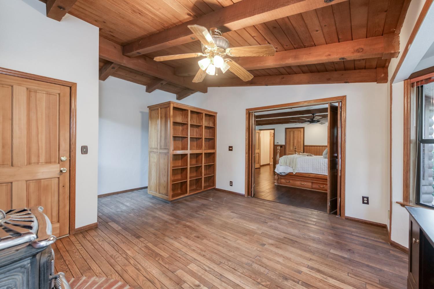 18155 Tollhouse Road Clovis, CA 93619 - Photo 27 of 83