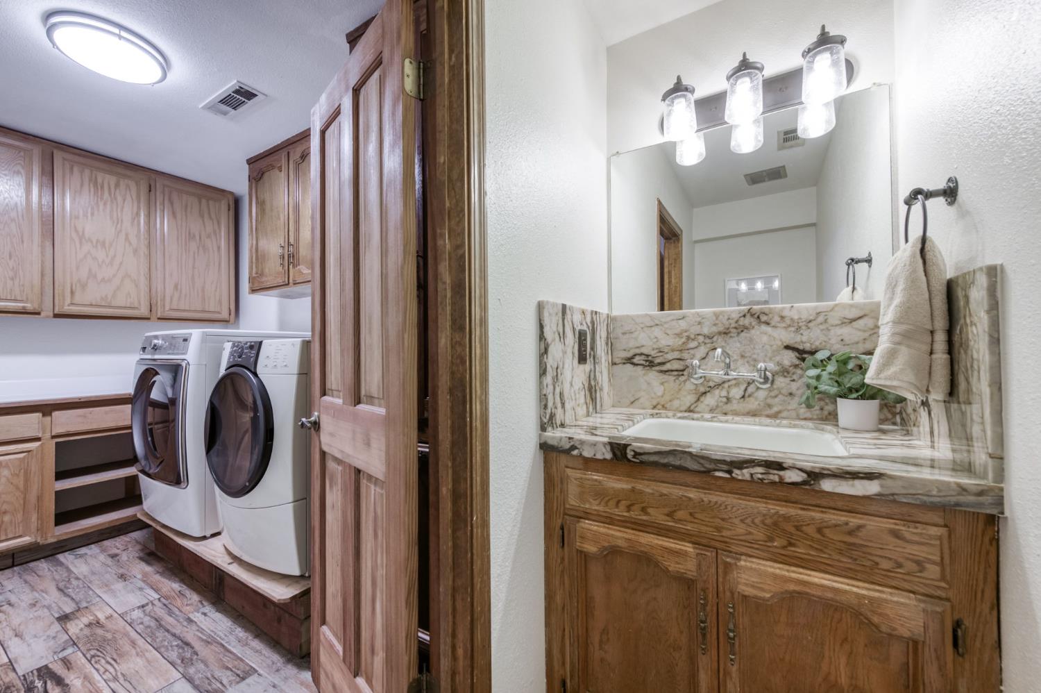 18155 Tollhouse Road Clovis, CA 93619 - Photo 34 of 83