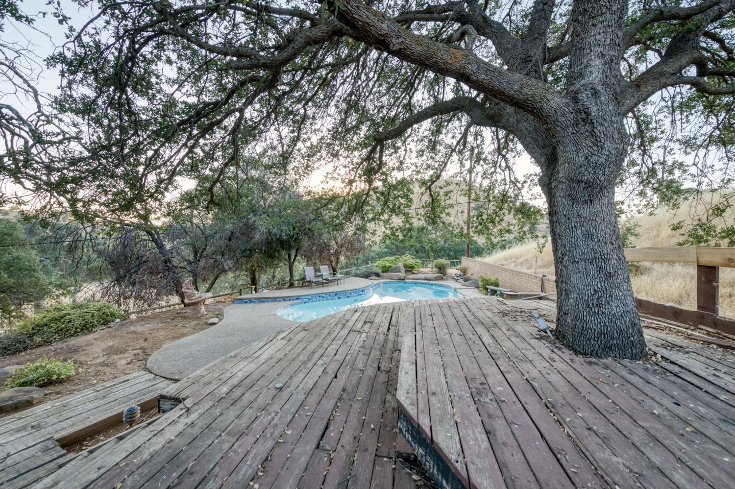 18155 Tollhouse Road Clovis, CA 93619 - Photo 36 of 83