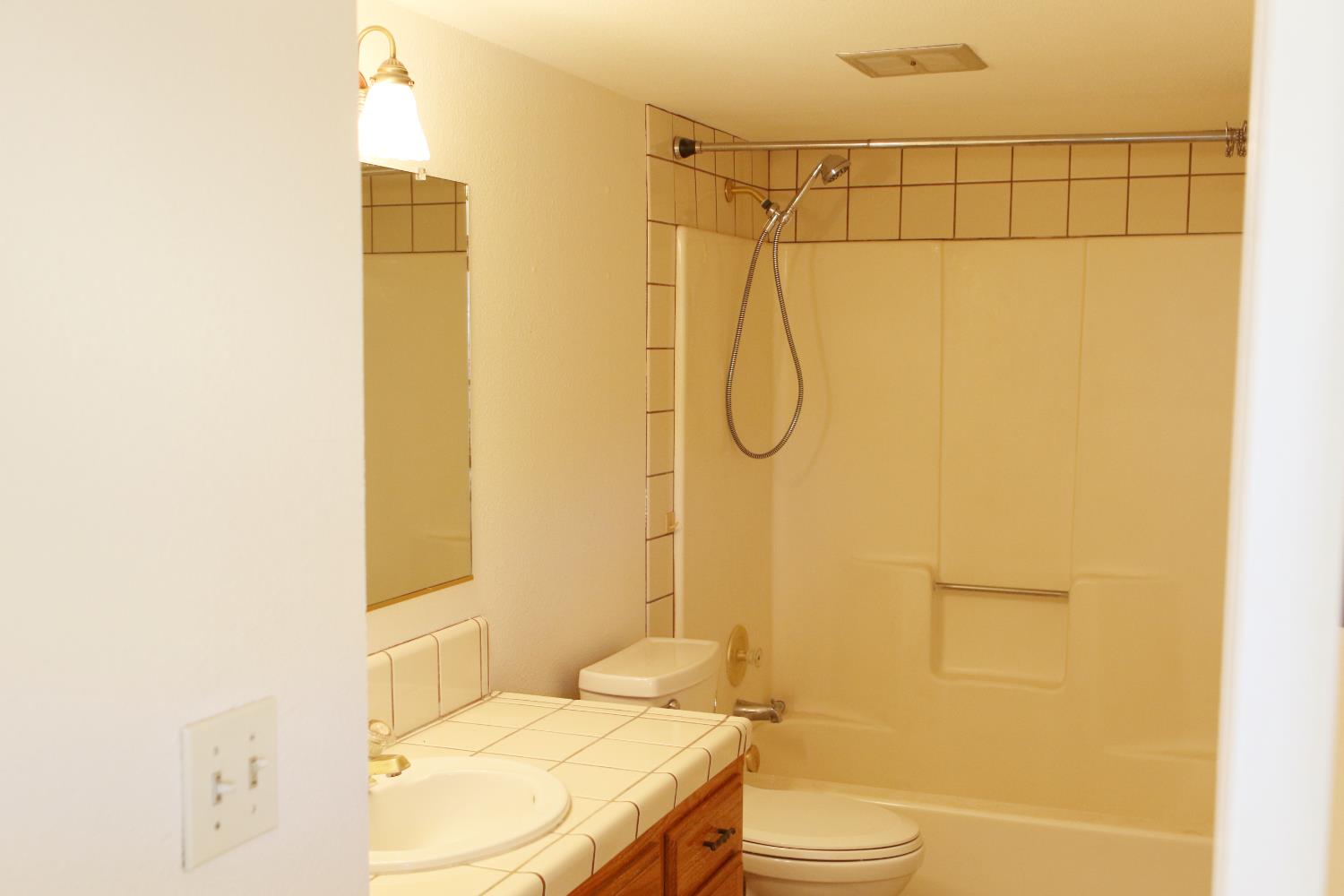 18155 Tollhouse Road Clovis, CA 93619 - Photo 59 of 83