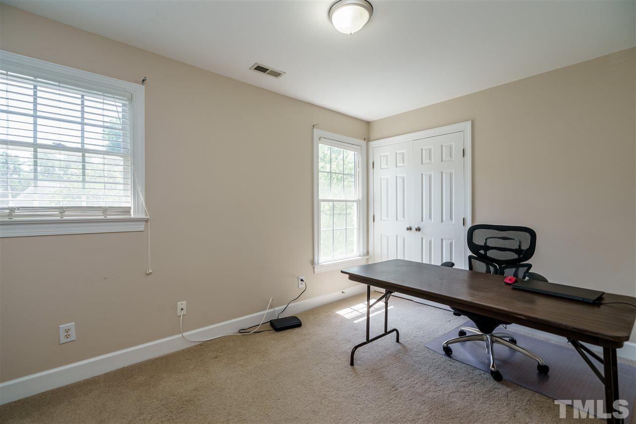 7101 Wilderness Road Raleigh, NC 27613 - Photo 18 of 24