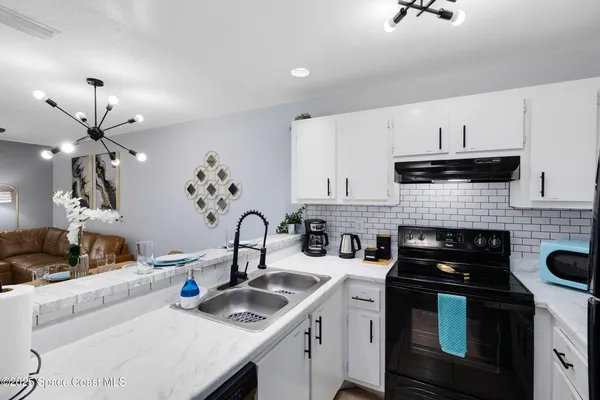 $1,995 | 3165 South Street, Unit 316, Titusville, FL 32780