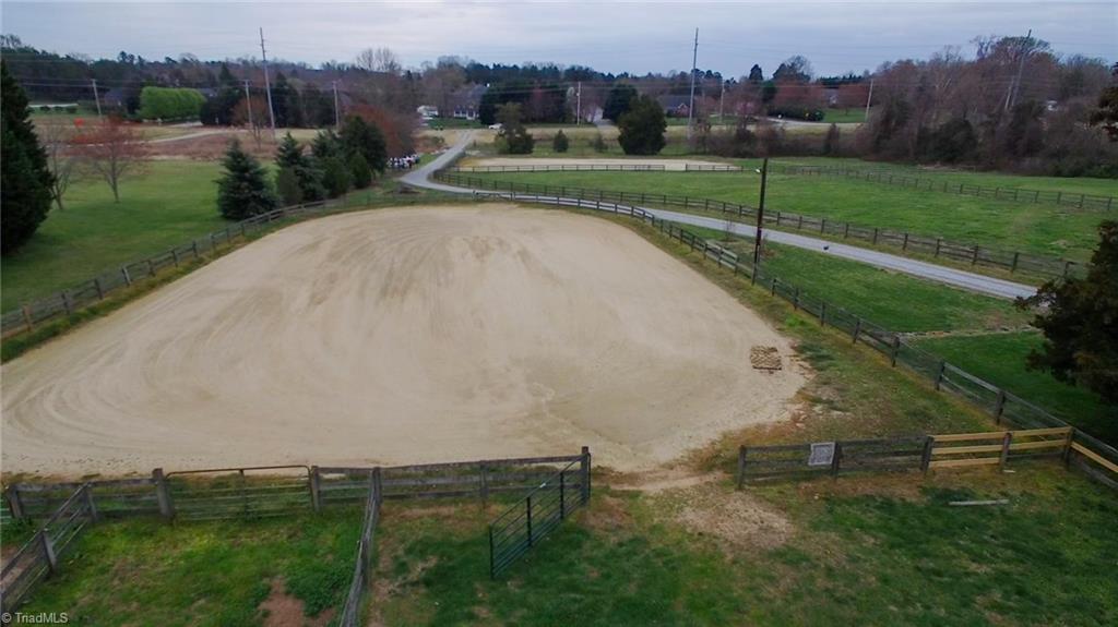 1121 Skeet Club Road High Point, NC 27265 - Photo 10 of 30 Gallery Image 10