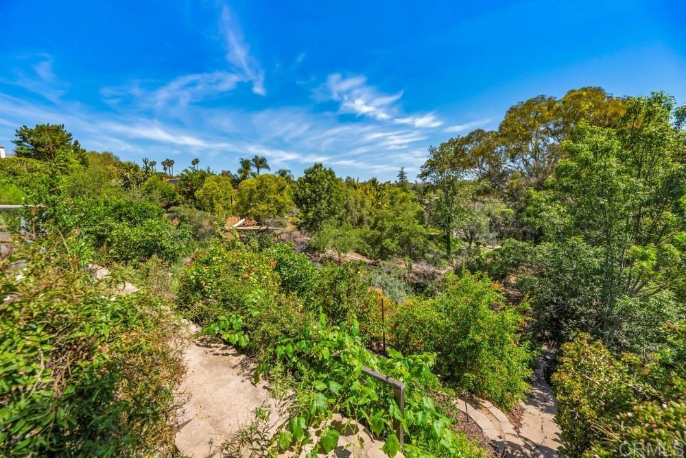 14040 Old Station Road Poway, CA 92064 - Photo 41 of 53 a view of a city