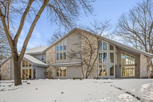 $1,300,000 | 301 West Ravine Baye Road, Bayside, WI 53217