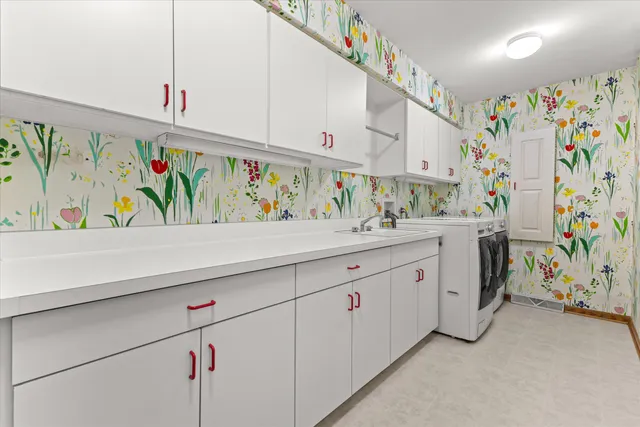 $1,300,000 | 301 West Ravine Baye Road, Bayside, WI 53217