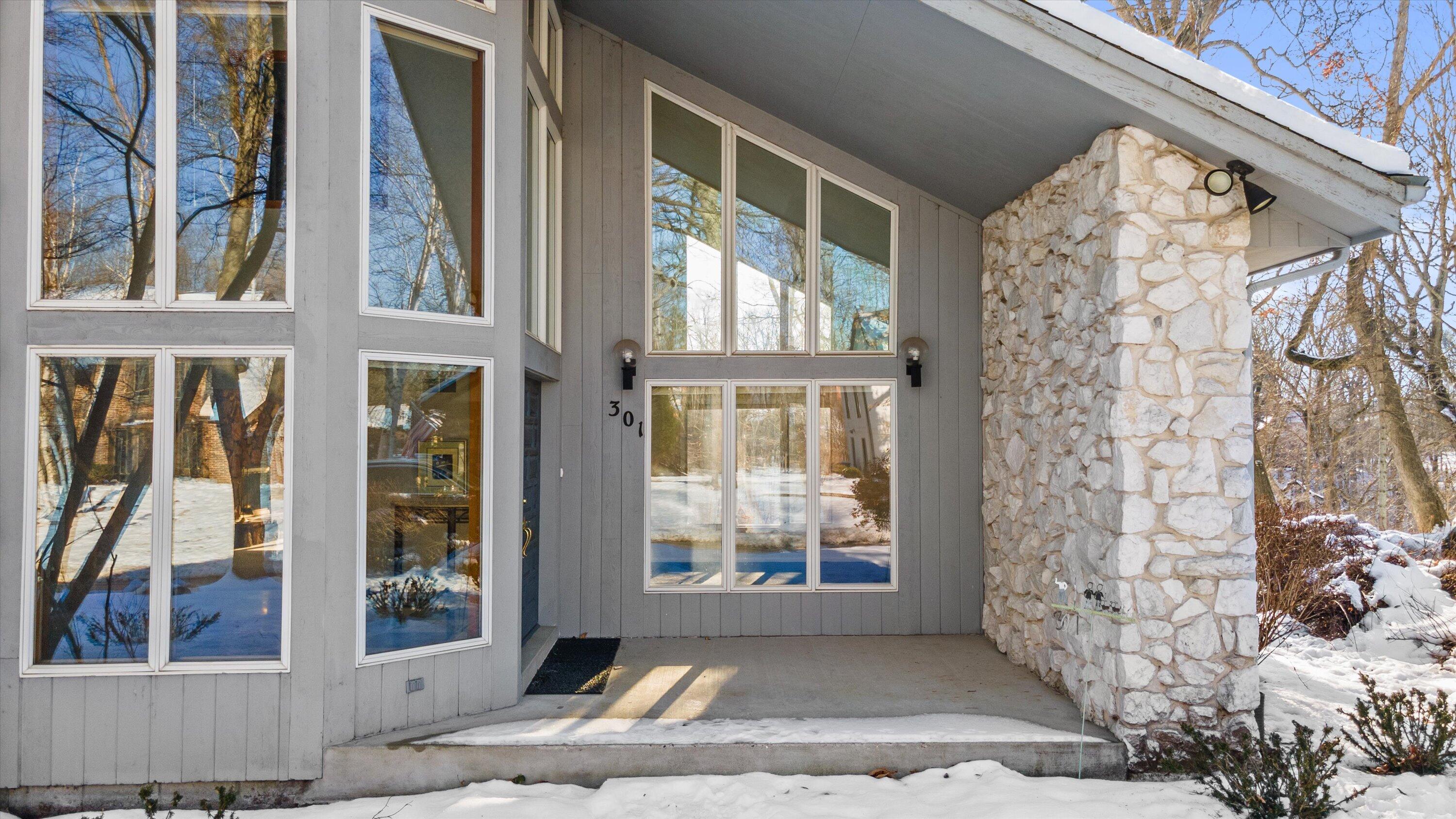 301 West Ravine Baye Road Bayside, WI 53217 - Photo 3 of 86 Front Entrance