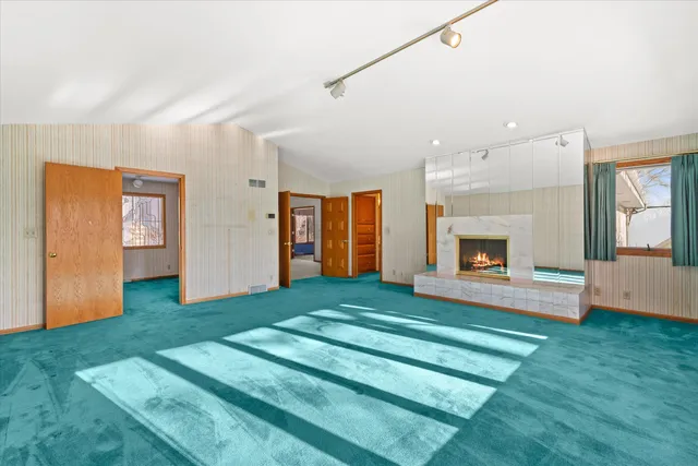 $1,300,000 | 301 West Ravine Baye Road, Bayside, WI 53217