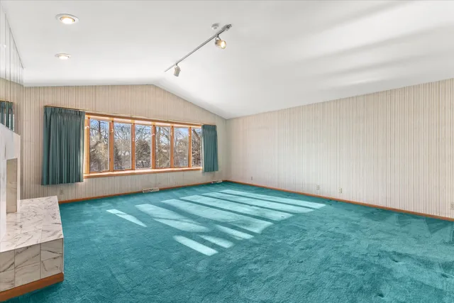 $1,300,000 | 301 West Ravine Baye Road, Bayside, WI 53217