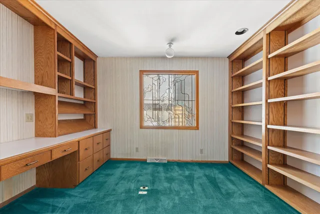 $1,300,000 | 301 West Ravine Baye Road, Bayside, WI 53217