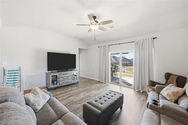 $445,000 | 1907 Boulder Creek Trail, Melissa, TX 75454