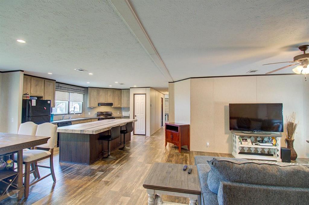 2153 Highway 2 Plain Dealing, LA 71064 - Photo 2 of 7