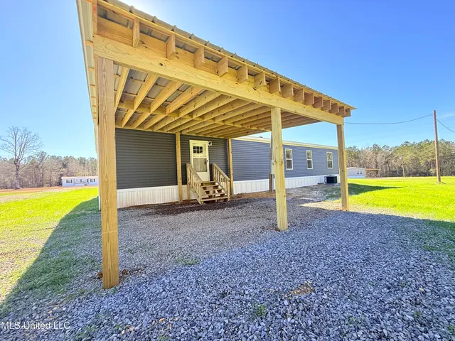 $195,000 | 2035 Ceasar Trail, Bogue Chitto, MS 39629