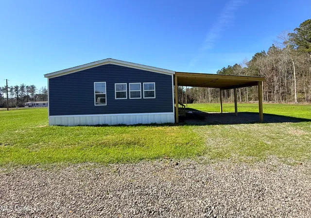 $195,000 | 2035 Ceasar Trail, Bogue Chitto, MS 39629