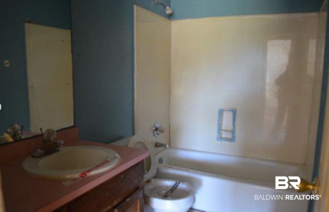 1405 Autry Lane Daphne, AL 36526 - Photo 7 of 7 Gallery Image 7