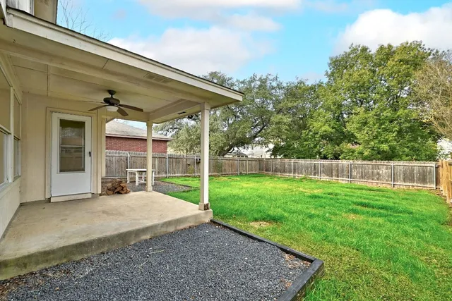$2,100 | 1430 Sir Thopas Trail, Austin, TX 78748