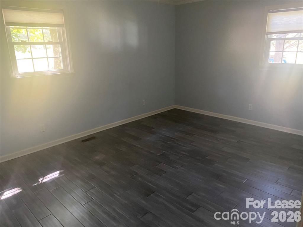1320 Jamestown Road Morganton, NC 28655 - Photo 5 of 15