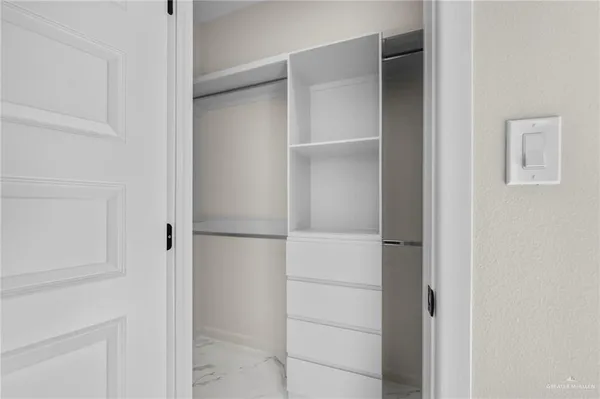 $1,450 | 2008 Selena Street, Unit 3, Mission, TX 78572