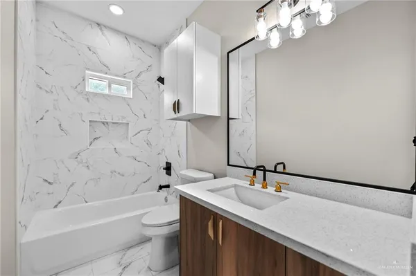 $1,450 | 2008 Selena Street, Unit 3, Mission, TX 78572