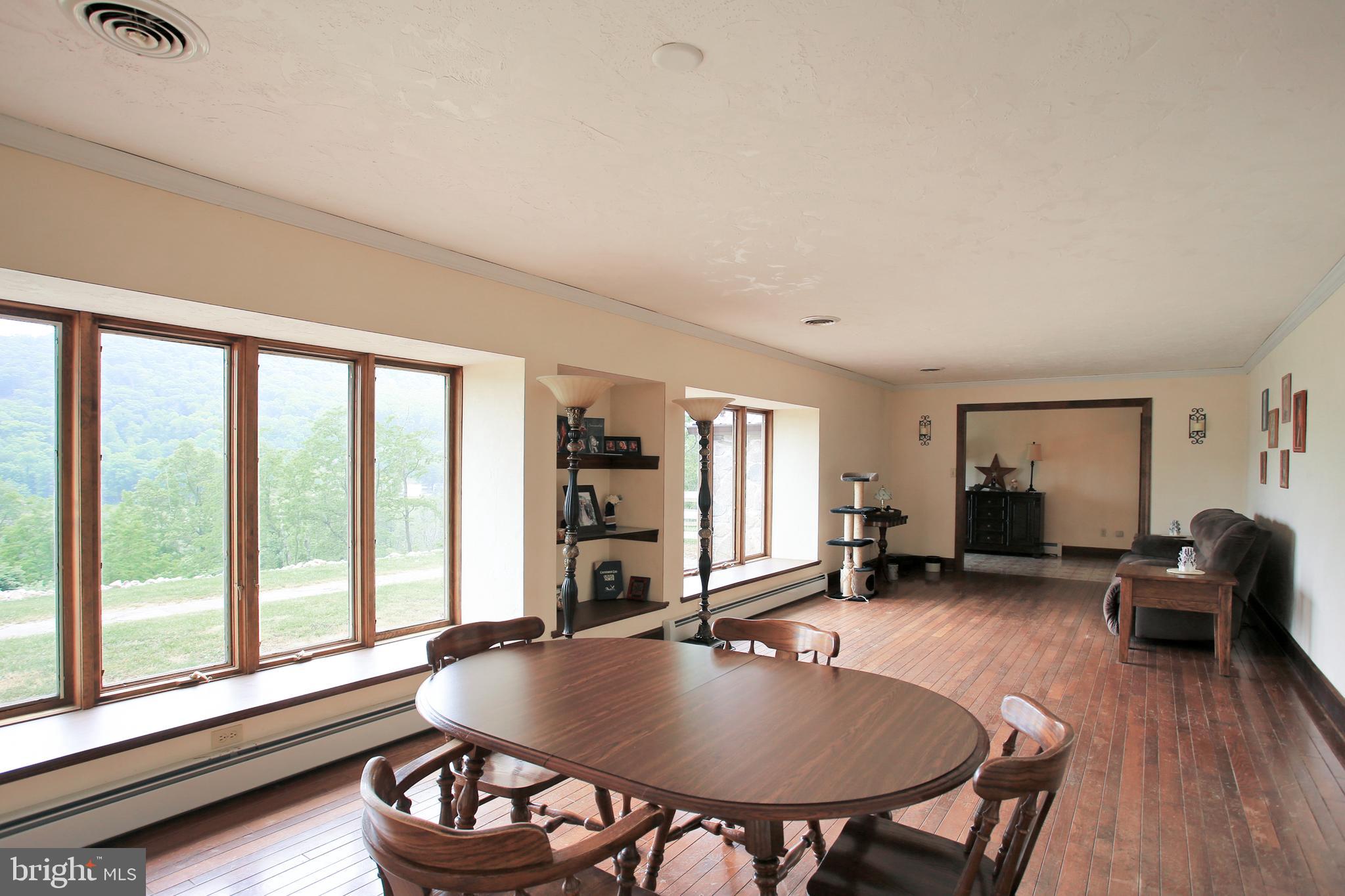 210 Raintree Lane Fairfield, PA 17320 - Photo 11 of 58