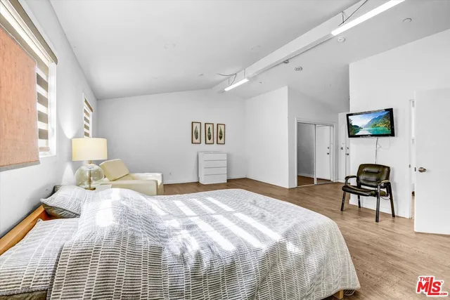 $2,349,000 | 4669 West Olympic Boulevard, Los Angeles, CA 90019