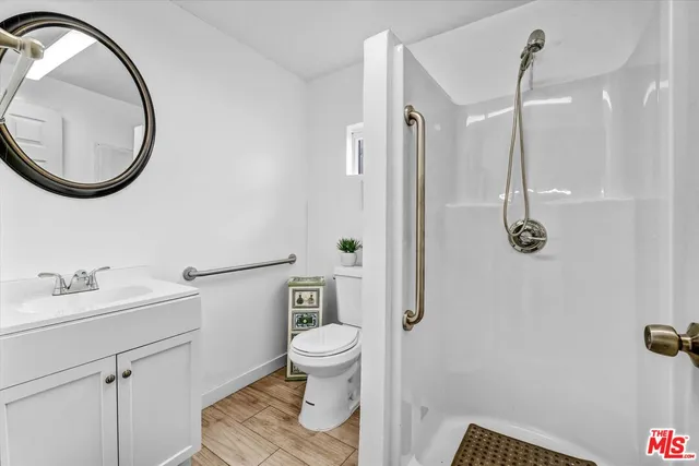 $2,349,000 | 4669 West Olympic Boulevard, Los Angeles, CA 90019