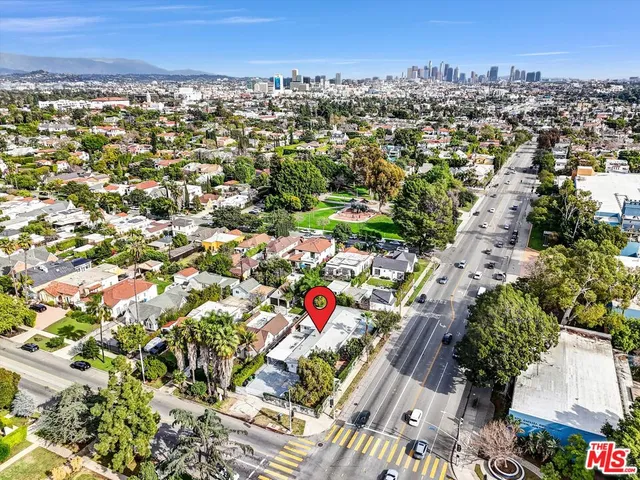 $2,349,000 | 4669 West Olympic Boulevard, Los Angeles, CA 90019