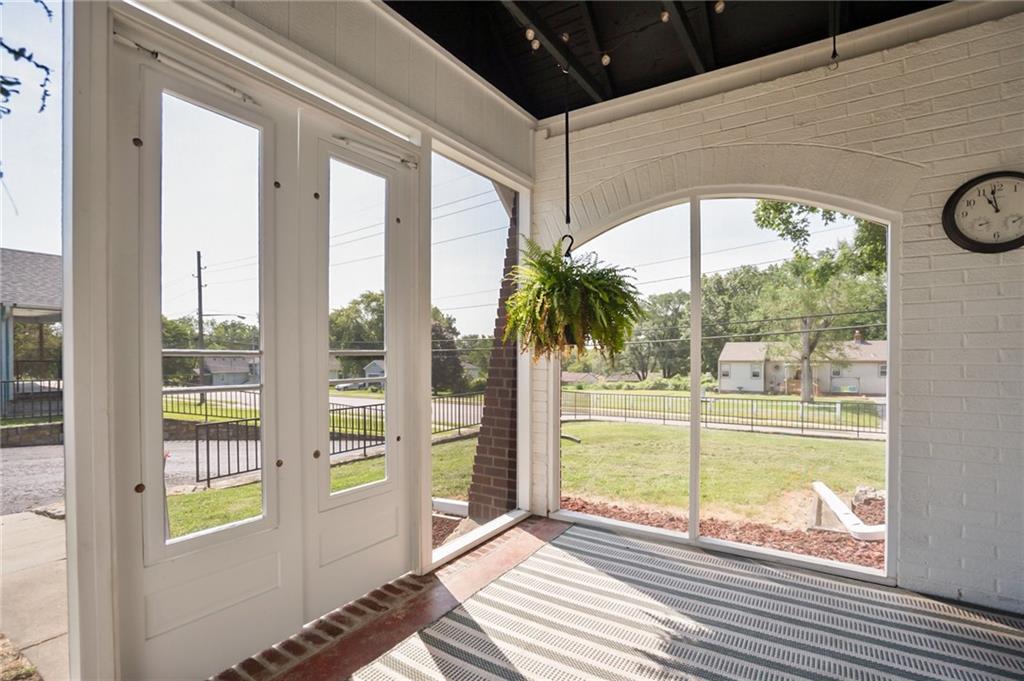 3210 Steele Road Kansas City, KS 66106 - Photo 13 of 58