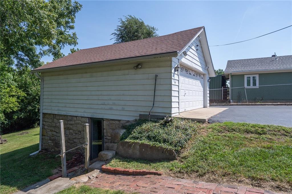 3210 Steele Road Kansas City, KS 66106 - Photo 46 of 58